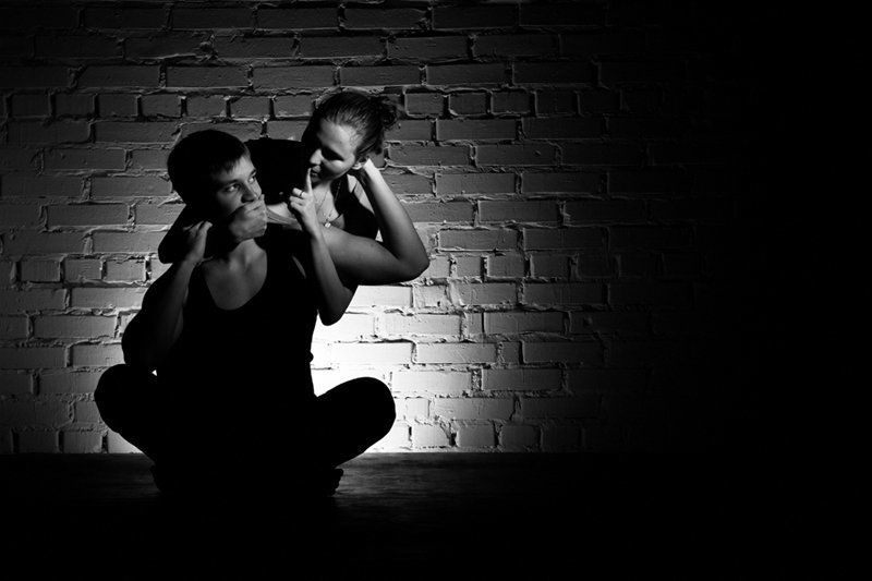 he & she ... relations ... (2009)photo preview