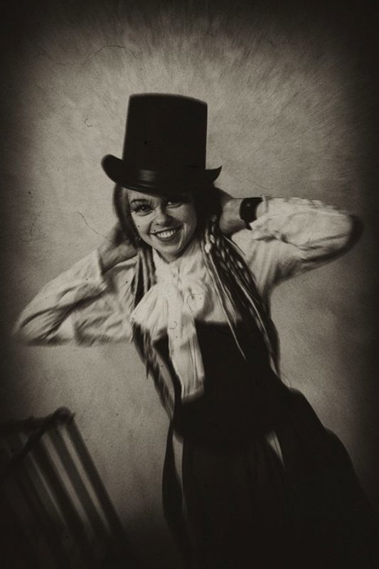 викториясальникова Waves of the past фото превью