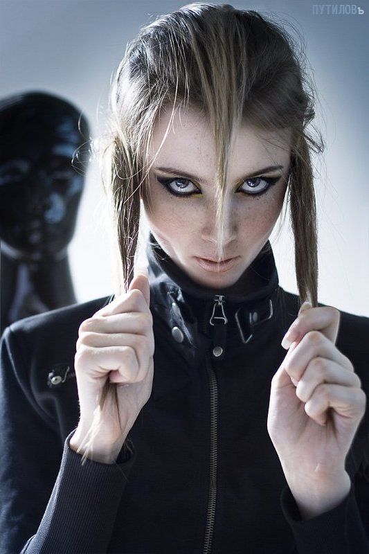 путилов, девушка,инопланетяне Exc-Valeryphoto preview