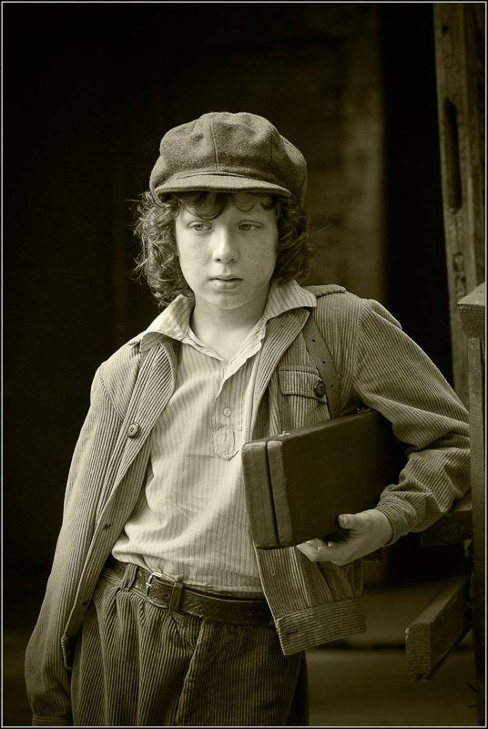 Парень с нашего двора. Автор: lad_i_mir портрет, парень, мальчик, двор, одесса, lad_i_mir