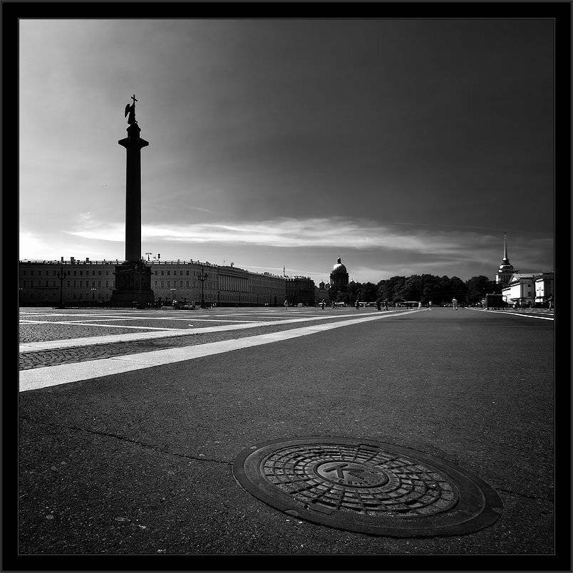 Такой, вот, блин, автограф! :). Автор: Kirill Shapovalov петербург, центр, дворцовая, блин, автограф, печать, Kirill Shapovalov