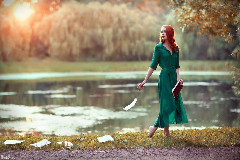 литература, книга, библиотека, чтение, девушка с книгой, читающая девушка, дневник Чистые листыphoto preview