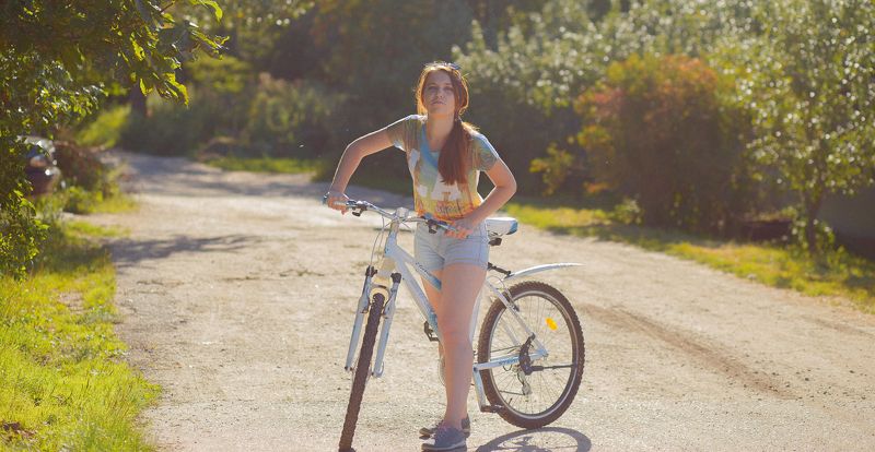 цвет, девушка, модель, портрет, портрет девушки, красотка, велосипед, попа, лето, художественный портрет, фэшн, girl, model, beauty, fashion, art portrait, color Летоphoto preview
