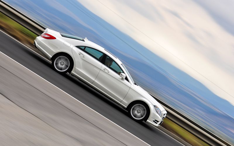 panning, car, nature, mountain, travel  Panningphoto preview