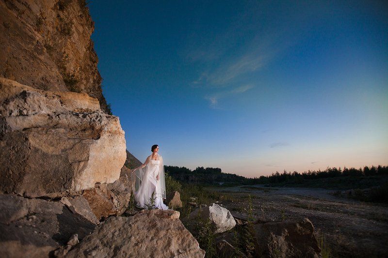 пленер, портрет, карьер, закат, пейзаж Ларисаphoto preview