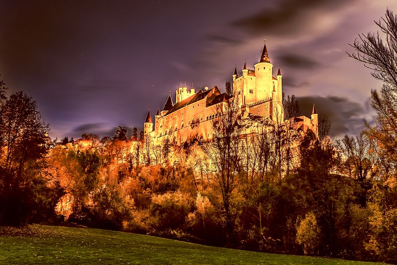 segovia fortress, segovia spain, alcázar of segovia, castle, castle of segovia, spain Старая крепостьphoto preview