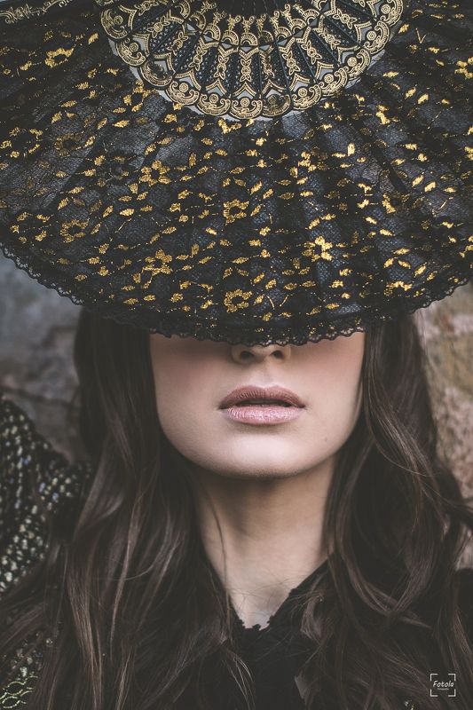 female, outdoors, portrait, fashion, people, portraiture, face The lipsphoto preview