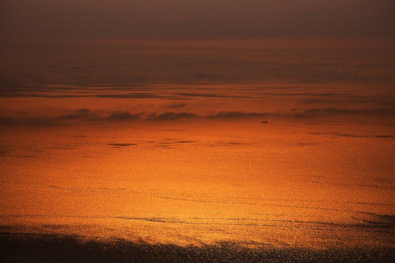 море, рассвет, лодка Расплавленный рассветphoto preview