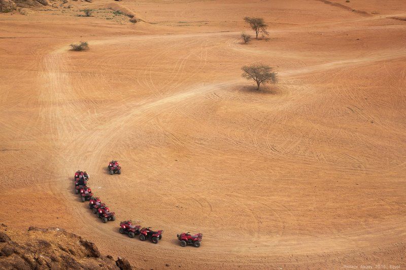 Шарм-эш-Шейх, тепло, пустыня, квадроциклы,  Квадропоровозphoto preview