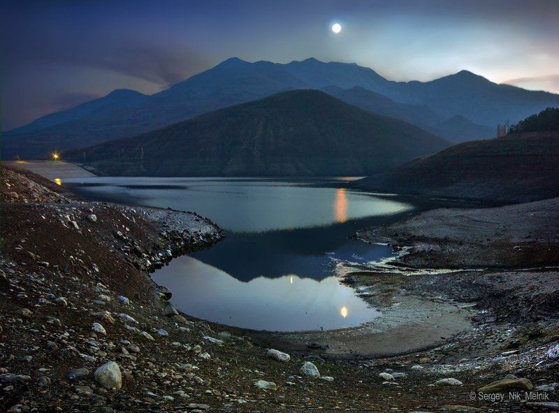 россия, крым, алушта, горы Лунная дорожкаphoto preview