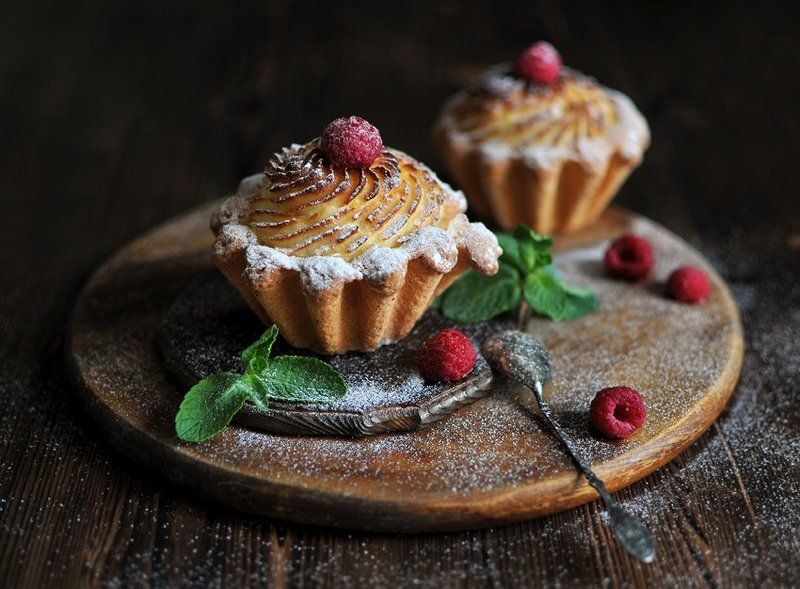 натюрморт , пирожные , праздник, фуд фото С пироженками :)photo preview