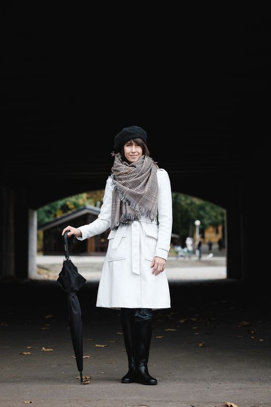 девушка портрет модель осень зонт annromanovska girl portrait beautiful model autumn  Вераphoto preview