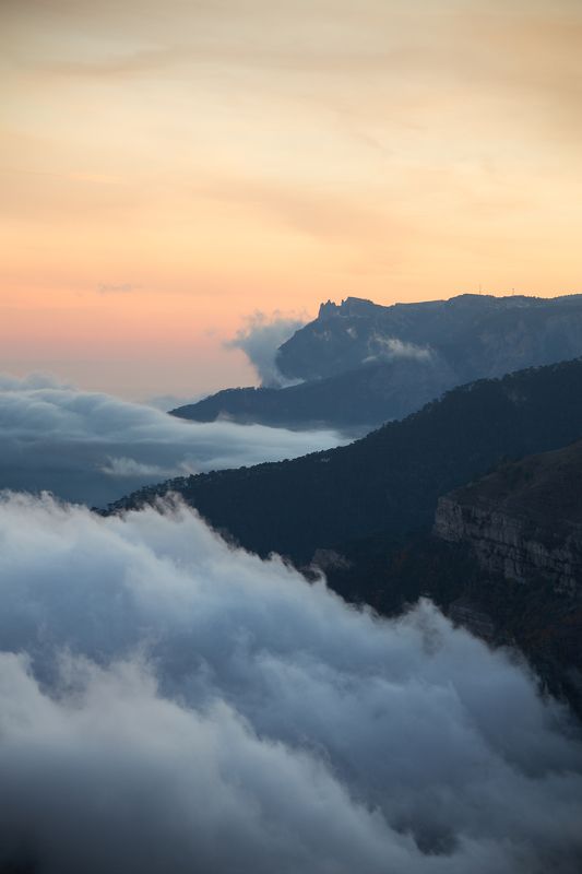 крым ялта ялла crimea обрыв скалы закат О Крымских пантерах...photo preview