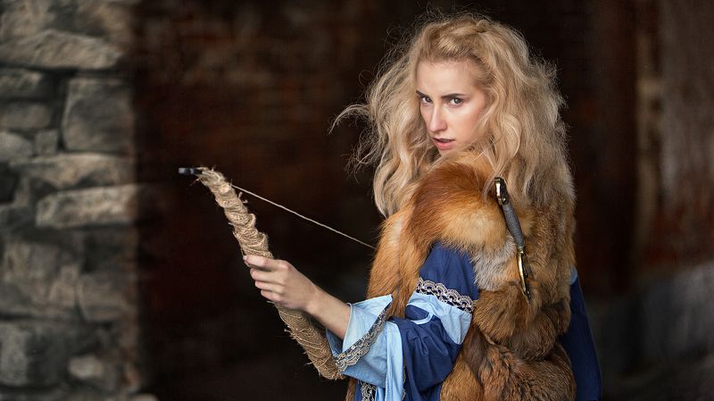 меч, лук, девушка Winter is over - Winter is coming photo preview