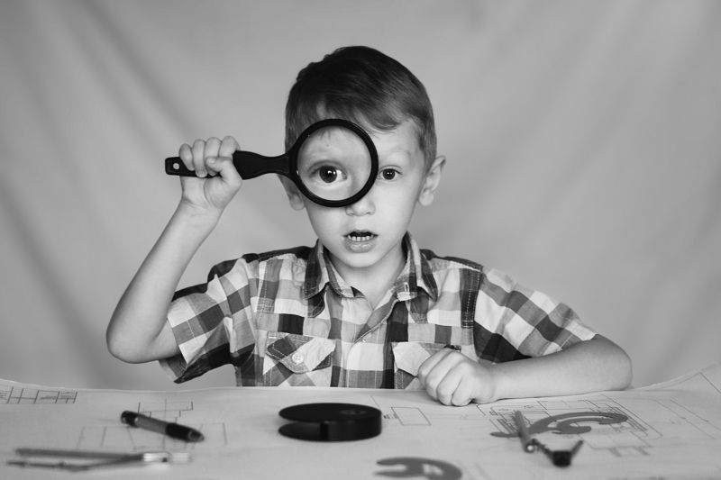 портрет ребенок жанровый Исследовательphoto preview