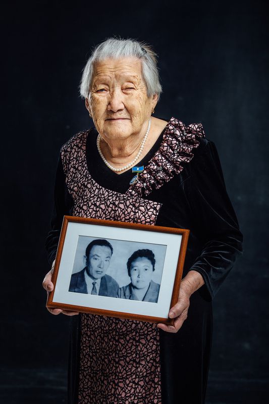 наши старики и любимые вещиphoto preview