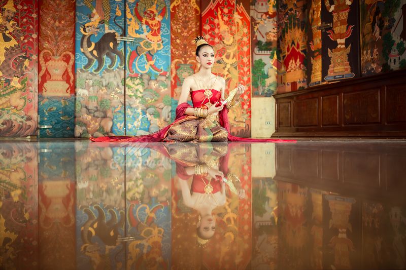 fashion,thai,portrait,culutre, Aordee Traditional thai dressphoto preview