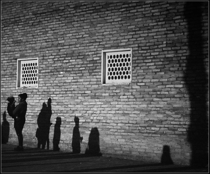 Люди приходят…люди уходят фото превью