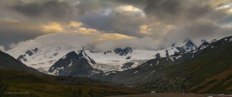 горный алтай, талдура, большой талдуринский ледник, южно-чуйский хребет, горы, лето, август, ледник, облака, река, вода, камни, морены, снег, долина, закат, altai, mountain, summer, glacier, clouds, river, water, stone, snow, valley, sunset, sky Притягивая облакаphoto preview