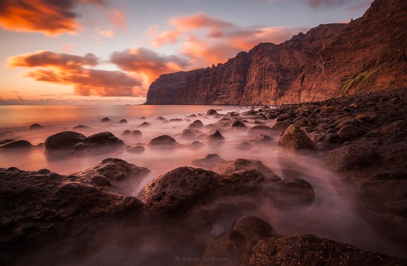 Los Gigantesphoto preview