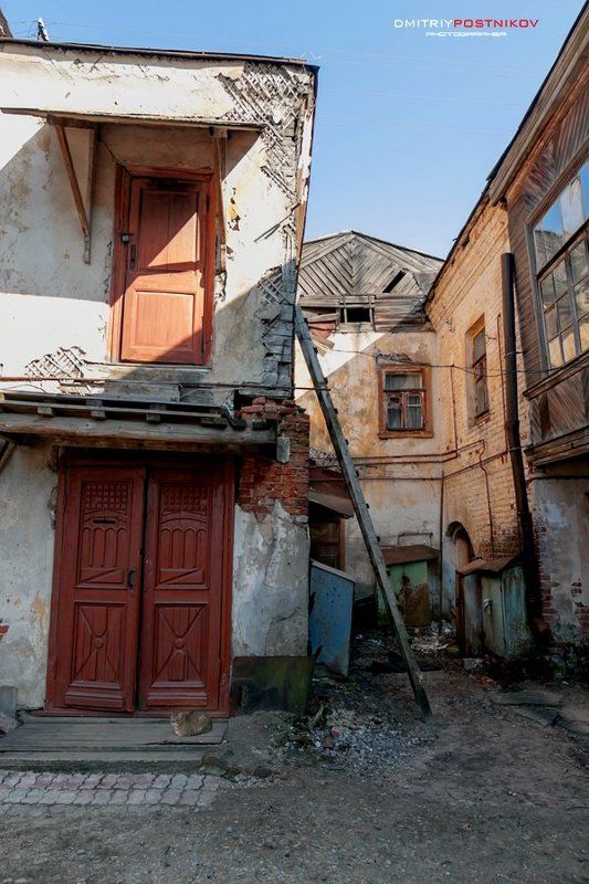 архитектура,дом,город,кимры,линии,свет,тени,геометрия, В попытке найти линии под прямым углом...photo preview