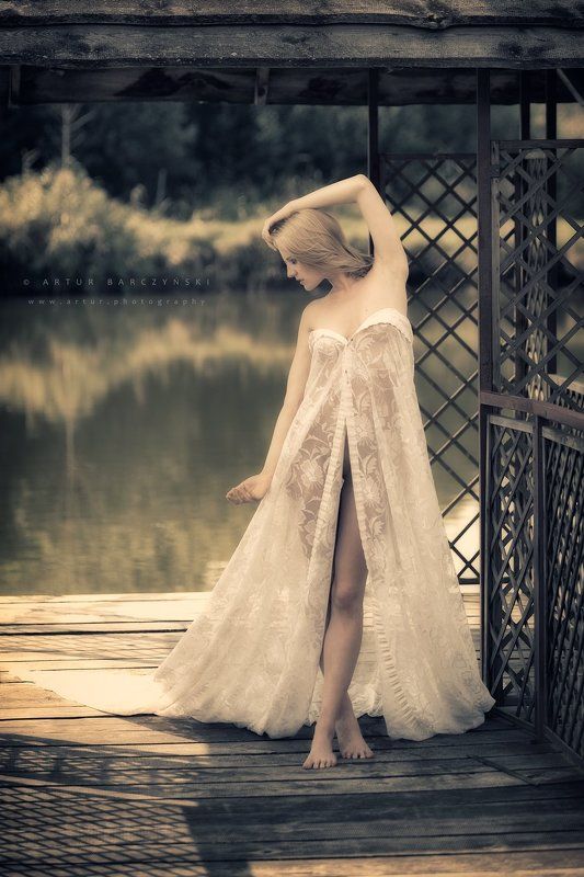 Artur Barczyński Sara  Saraphoto preview