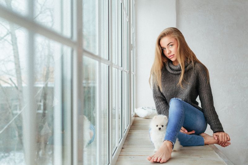 портрет, девушка, студия, красивая, молодая, красота, свет, глаза, губы, нежность, романтика,шпиц photo preview