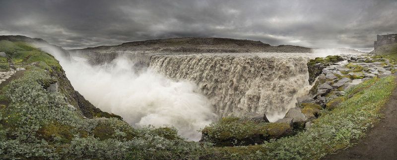 ХМУРАЯ МОЩЬ...photo preview