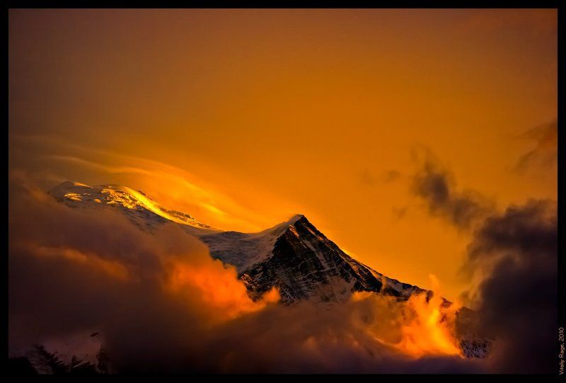 горы, франция, альпы, свобода, облака, закат, путь, выбор Вечер в горахphoto preview