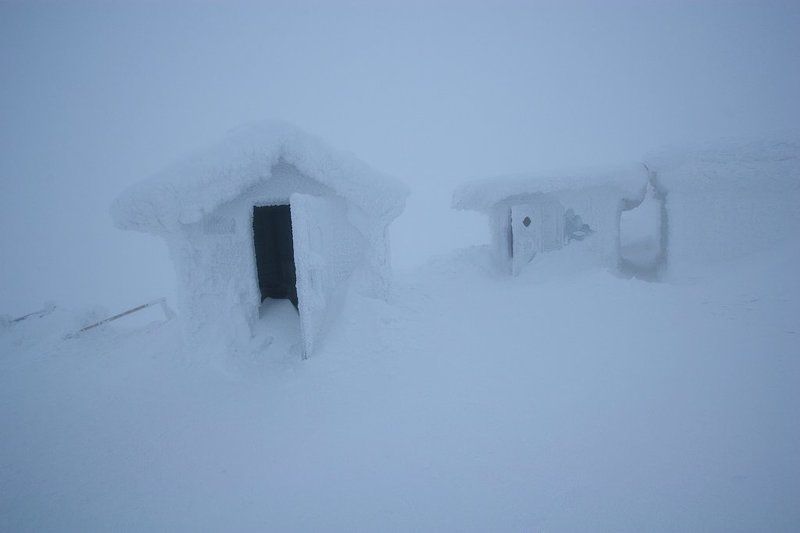 леви, финляндия мальчикам направо, девочкам налевоphoto preview