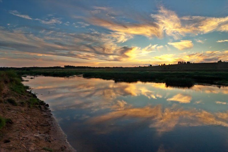 закат,  молога,  река,  небо,  облака,  вечер,  лето,  август, Закат на Мологе. Прощальныйphoto preview