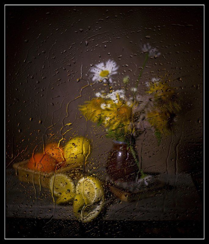 Тепло, уютно за стеклом...photo preview