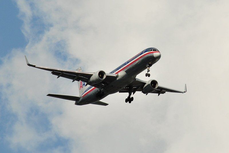 самолеты На посадку. Характер самолета.photo preview