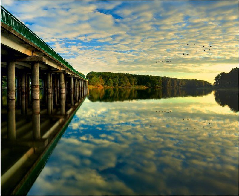 река, закат За час до заходаphoto preview