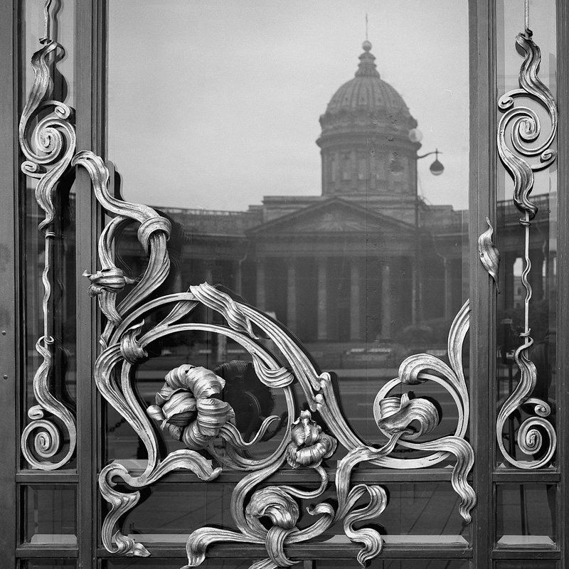 санкт-петербург, город, осень, утро, чб, невский, дом книги Saison des pluiesphoto preview