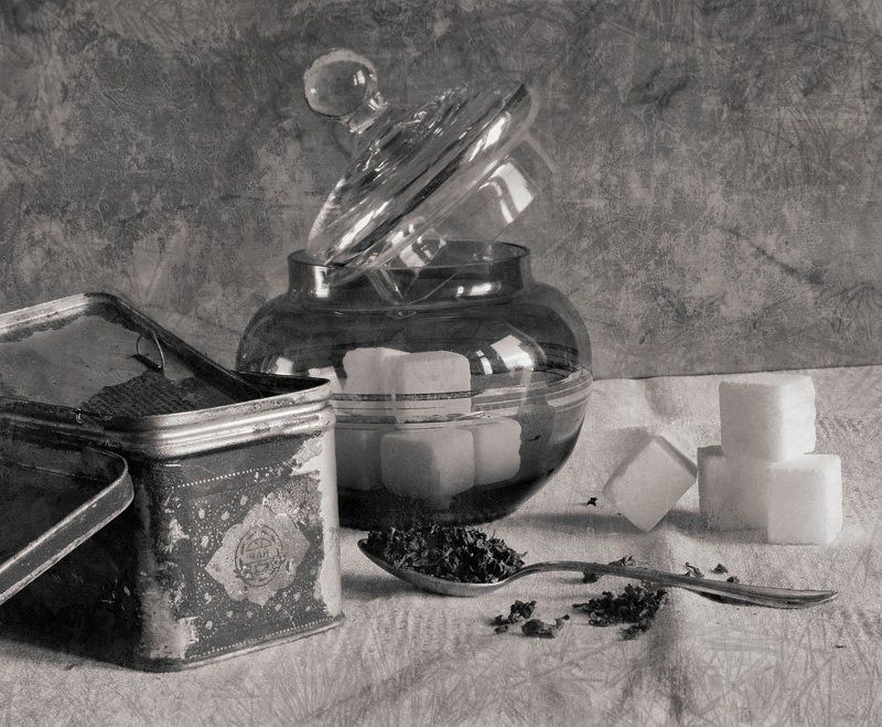 чайница, чай, заварка, ложка, сахар, сахарница, крышка Чайные принадлежности.photo preview