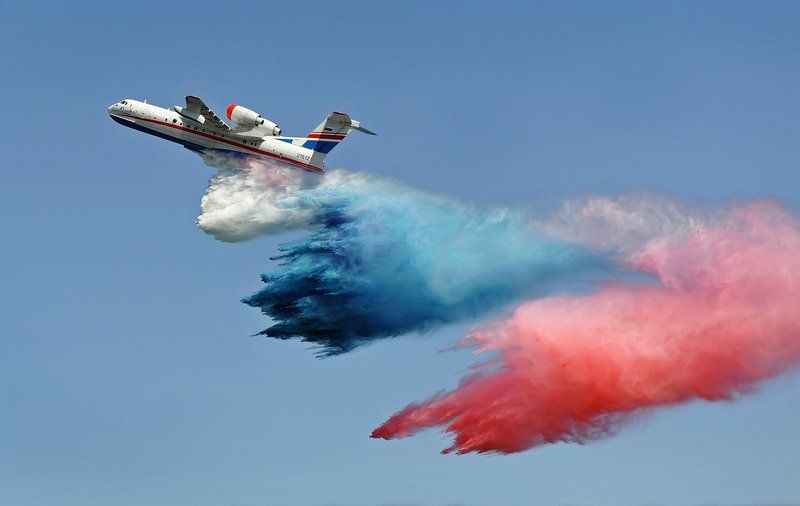 бе200, гидроавиасалон 2010, геленджик Триколорphoto preview