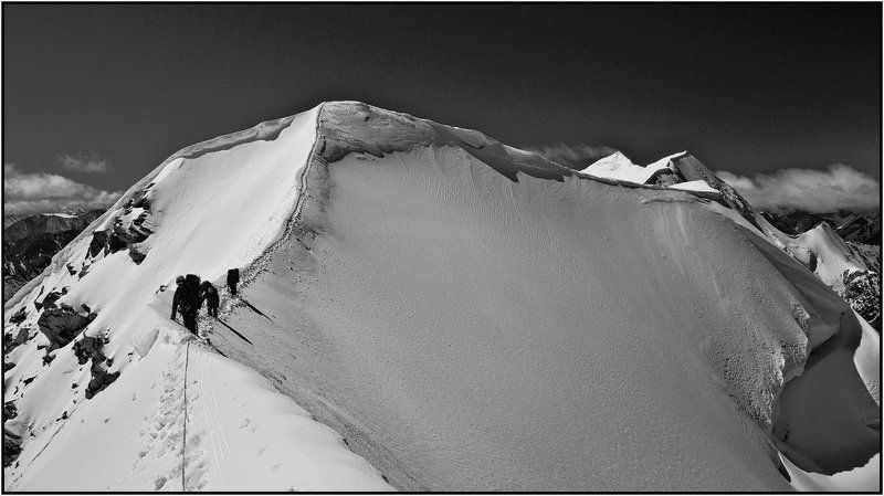 алтай, маашей-баши, карагем-баши По гребню Карагем-Баши.photo preview