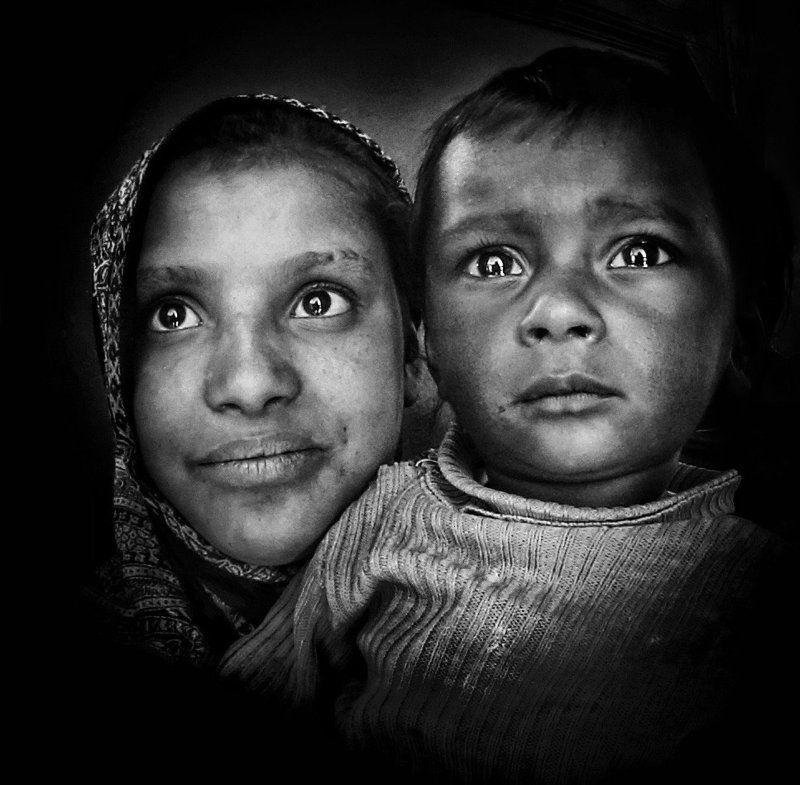 Портрет, лица, жанровый портрет, Roman Mordashev photography, Черно белая фотография Брат и сестраphoto preview