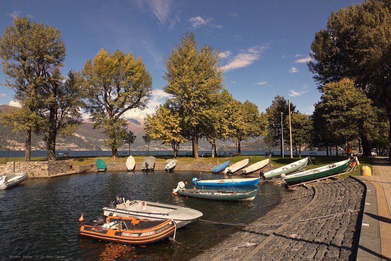 Италия, Альпы, горы, Комо, Дервио Лодочная станцияphoto preview