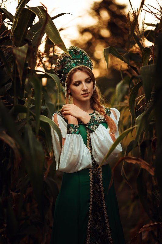 девушка, костюм, природа, портрет, россия Аняphoto preview