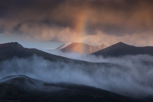 Вулканическая радуга