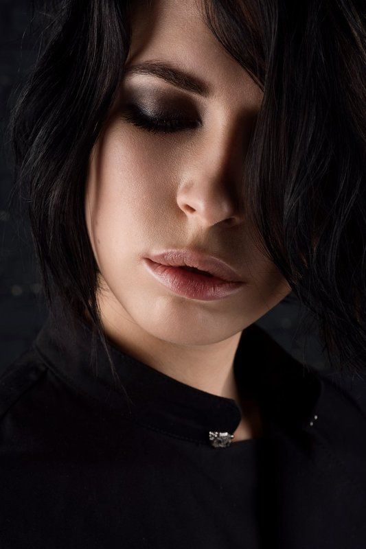 portrait, studio, beauty, xt2,lips, makeup,color, black Викаphoto preview