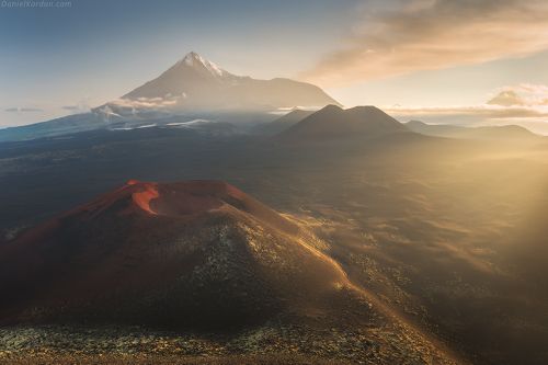 Над вулканами