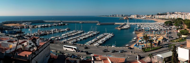 испания Как то так живут в маленьких городках Испанииphoto preview