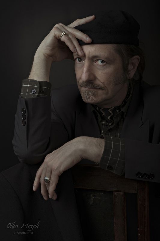 фото, фотография, фотопортрет, фотостудия, студийная фотография, Полтава, Украина, художник, поэт, Олег Мингалев, Ольга Мозок Художник и поэт Олег Мингалевphoto preview