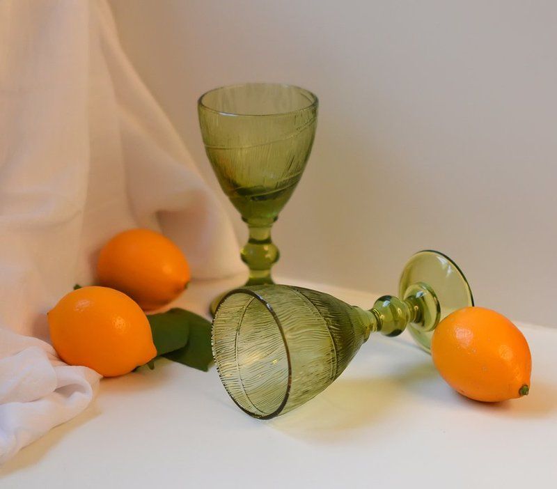 Лимоны,бокалы,кувшин. Весеннее настроениеphoto preview