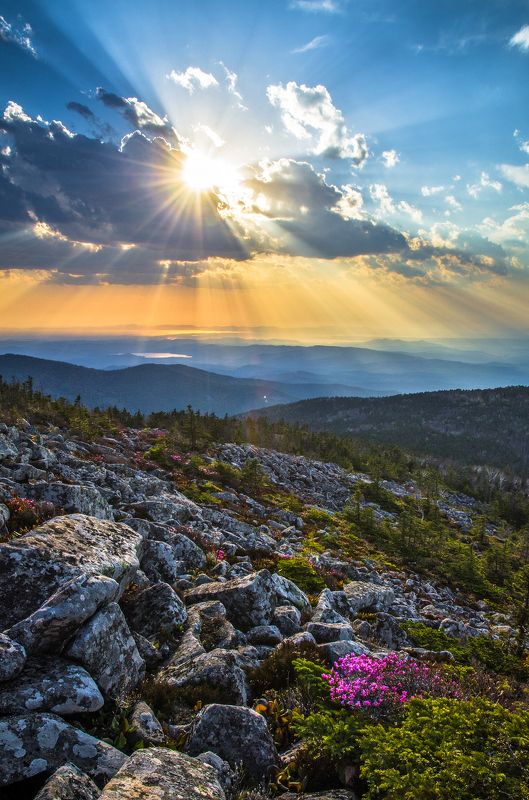 Пидан, Приморский край, Приморье, горы, закат Игры светаphoto preview