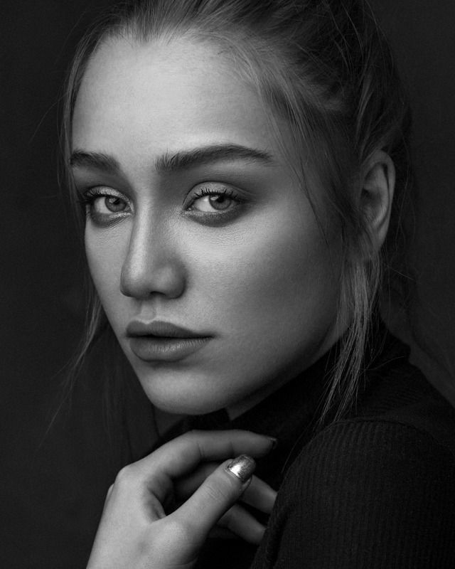 portrait, studio, lighting, beauty, profoto, canon, headshot, *photo preview