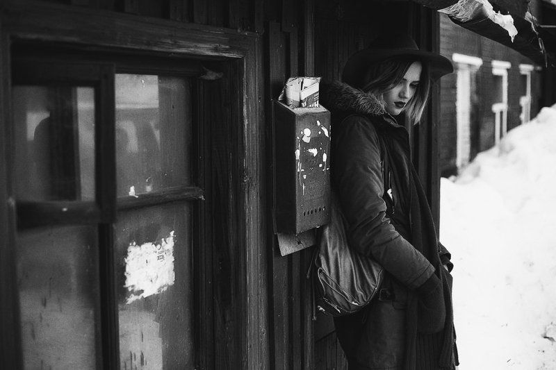 portrait.girl.black and white,bw,mood Villagephoto preview